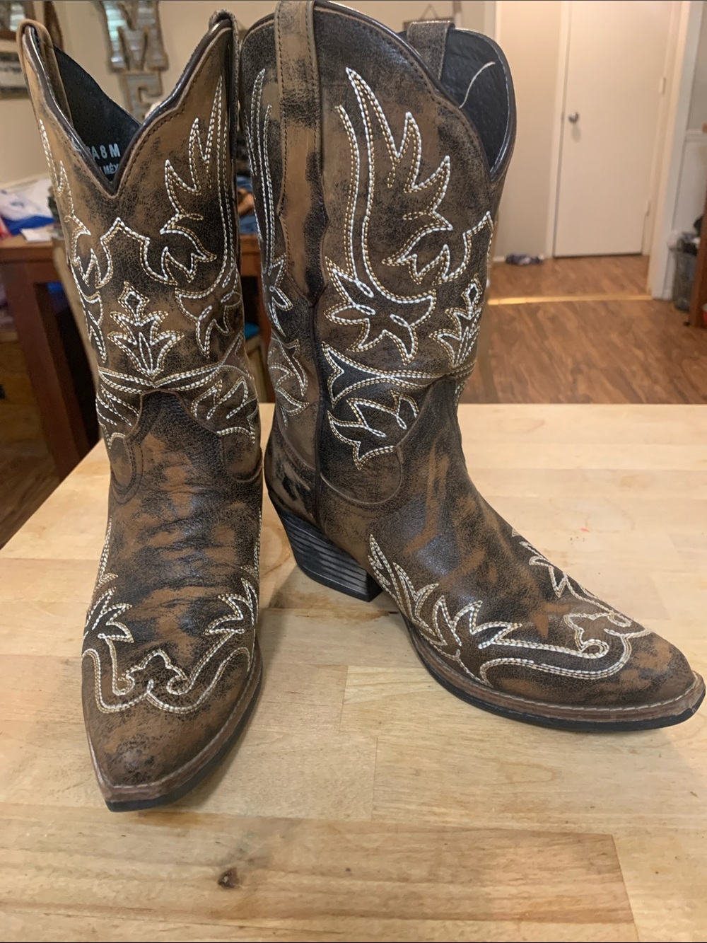 Sterling River Western Embroidered Heeled Boots - Brown
